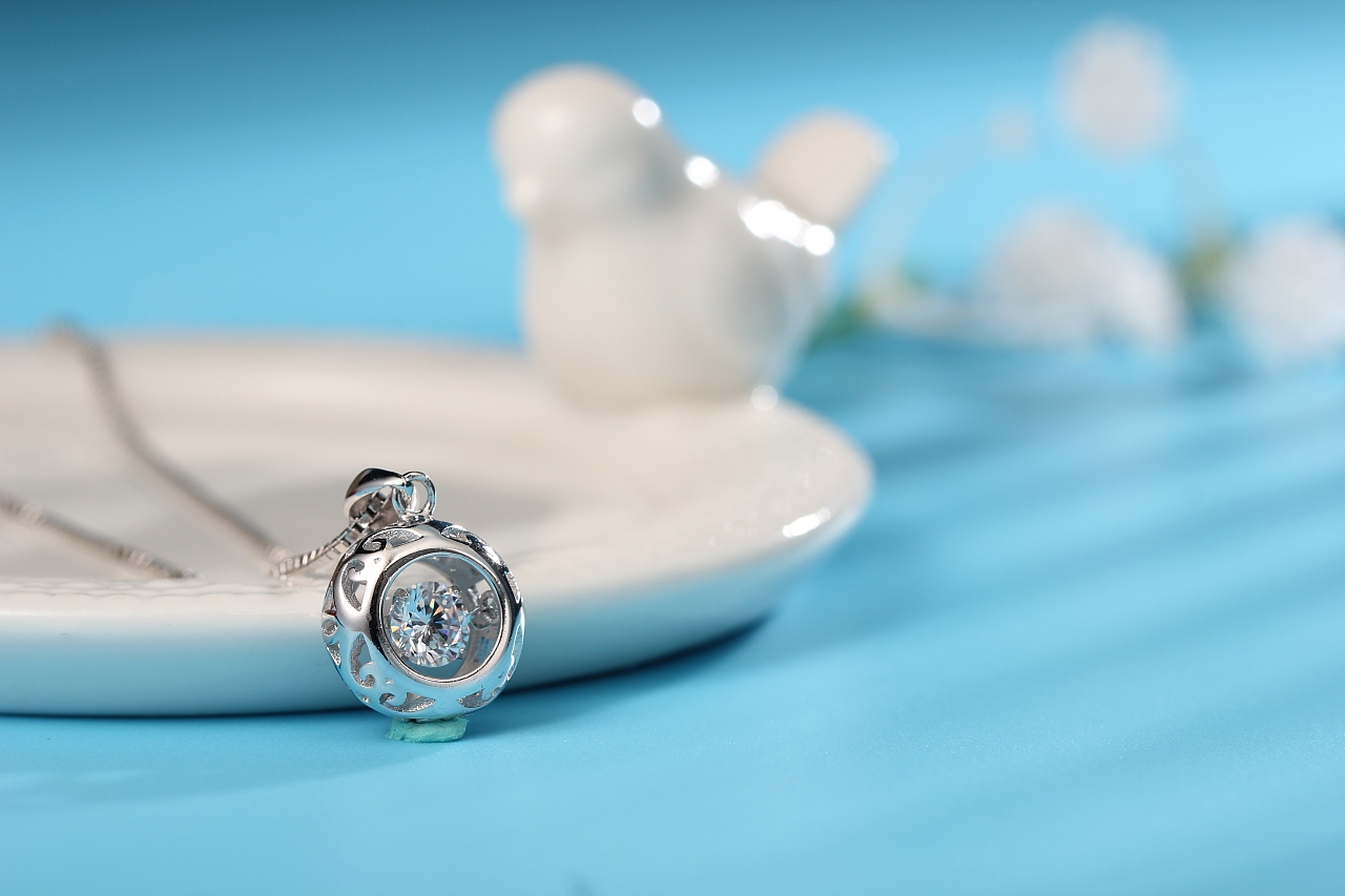 土兮攝影 項(xiàng)鏈產(chǎn)品場景圖新作探索